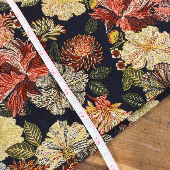 LOFT Multicolor Floral Mini Skirt - Picture 5 of 5